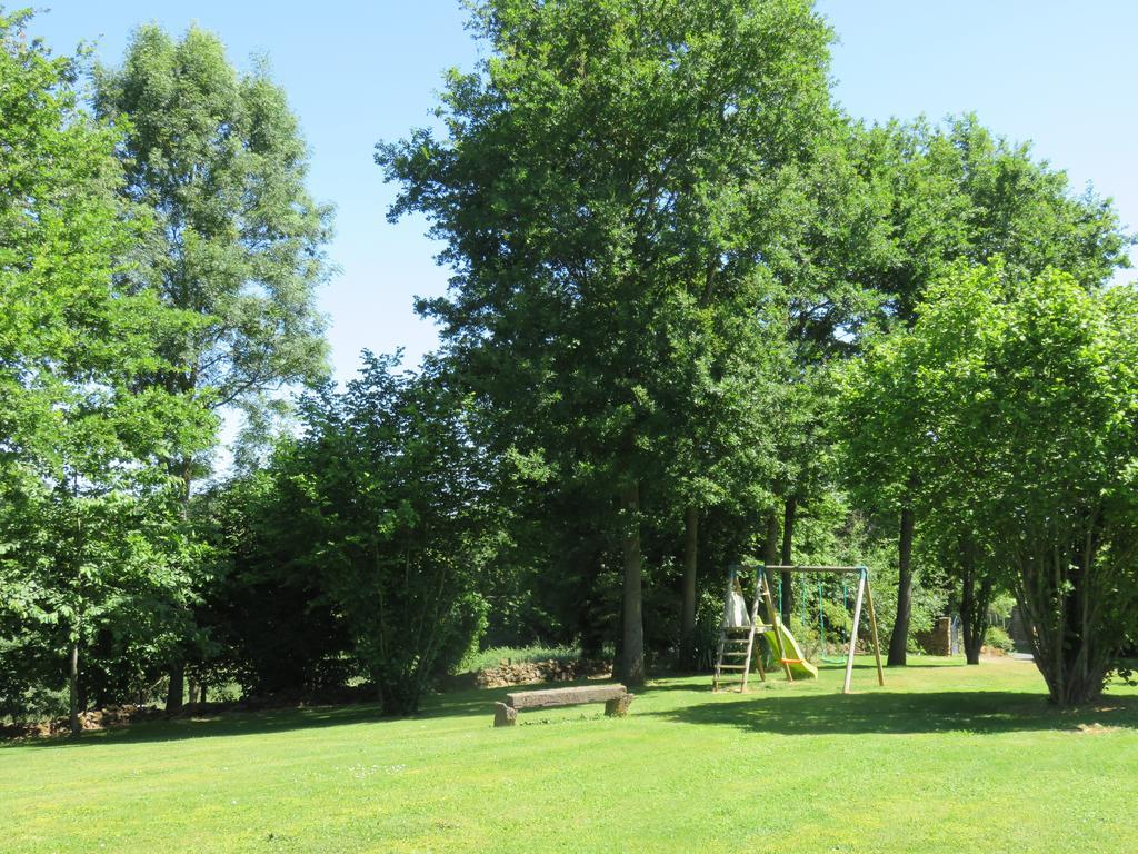 Les Quatre Saisons Moitron-sur-Sarthe Exterior photo