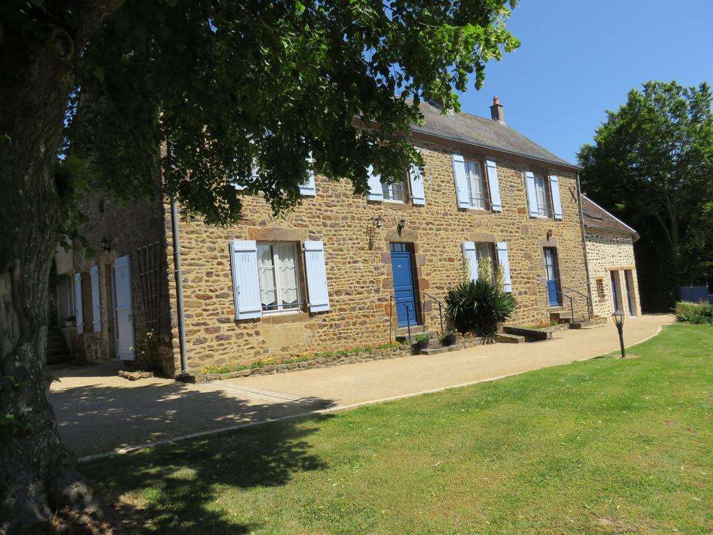 Les Quatre Saisons Moitron-sur-Sarthe Exterior photo